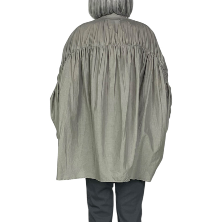 GATHERED BACK SHIRT