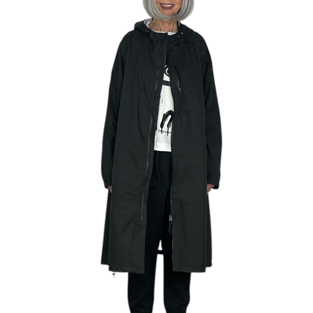 HOODED WATERPROOF COAT