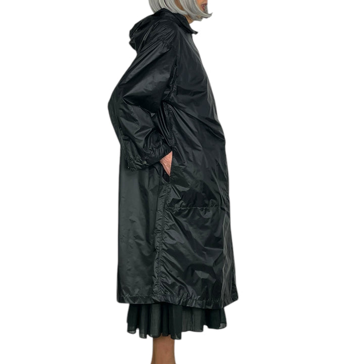 POCKETABLE RAINCOAT