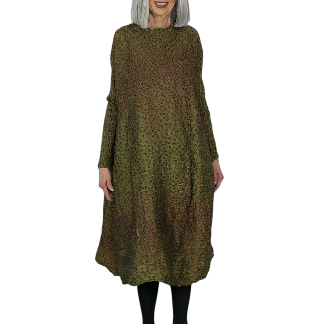 SHIBORI HORIZONTAL PLEAT DRESS