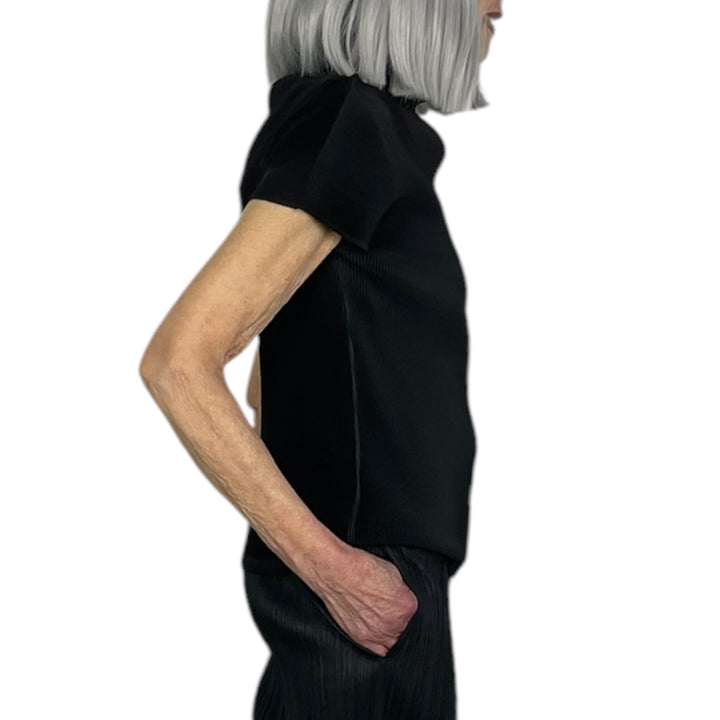 MIST BASICS MOCK NECK TOP