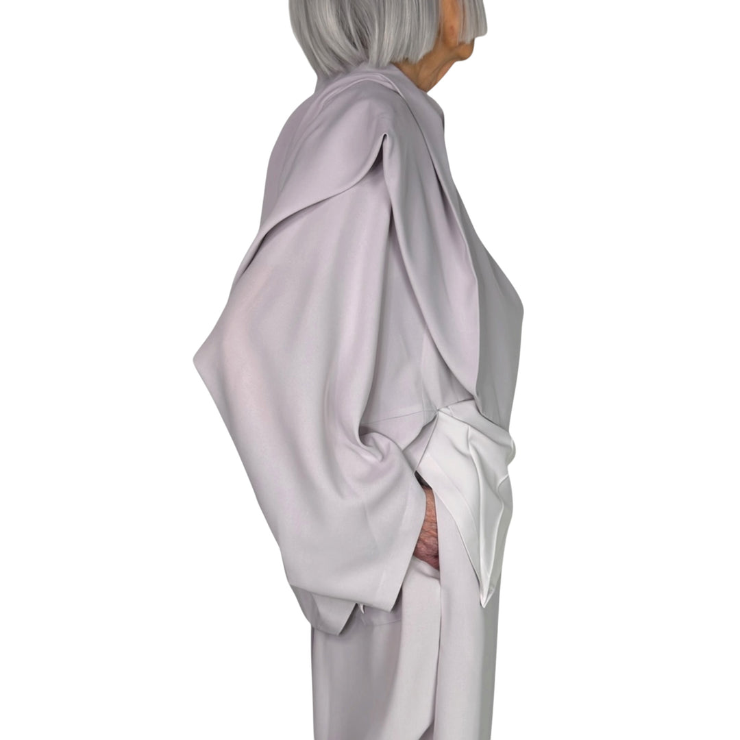 SEAMLESS DRAPE JACKET