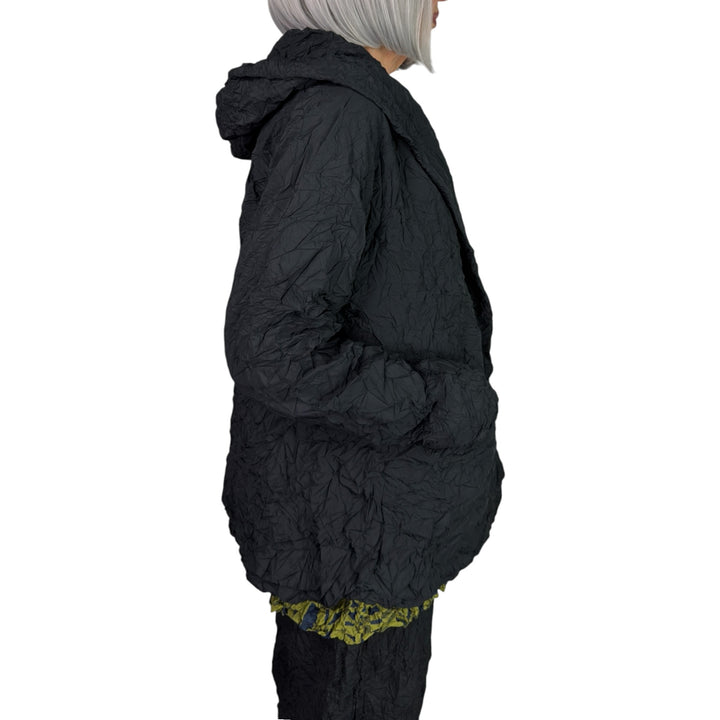 PADDED CRINKLE PLEAT JACKET W/HOOD
