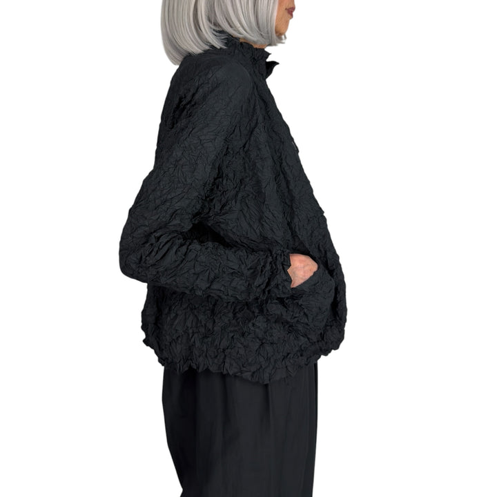 CRINKLE PLEAT SHORT JACKET