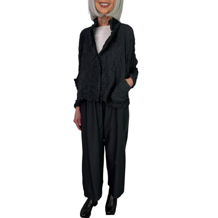CRINKLE PLEAT SHORT JACKET