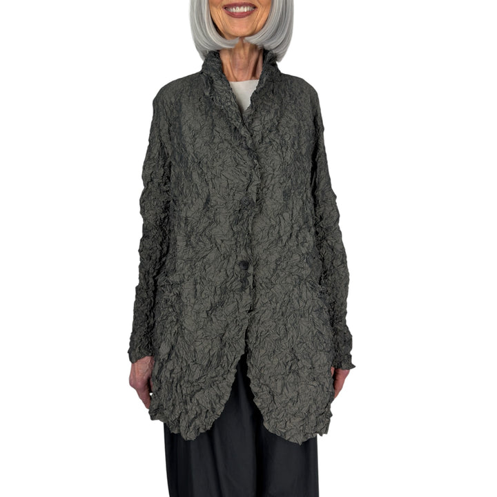 CRINKLE PLEAT 3-BUTTON LONG JACKET