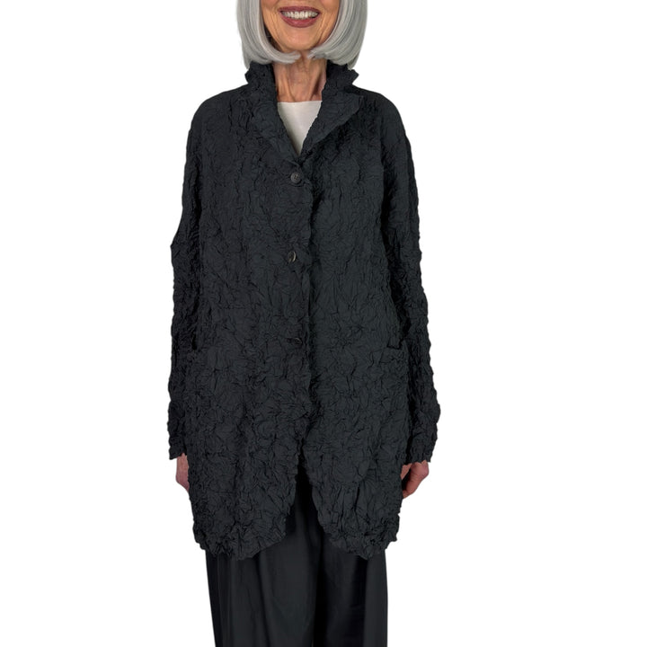 CRINKLE PLEAT 3-BUTTON LONG JACKET