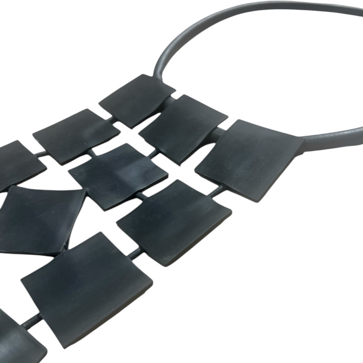 SHIKAKU SQUARES NECKLACE