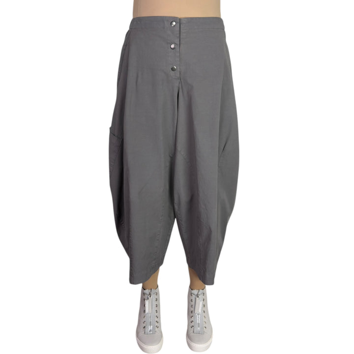 SNAP FRONT CROP PANT