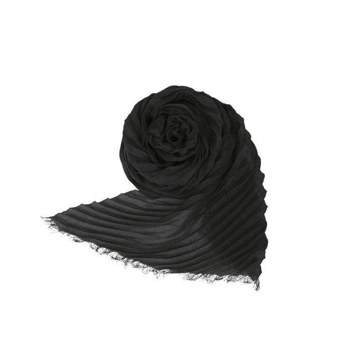 FEATHER RAMIE PLEATS STOLE