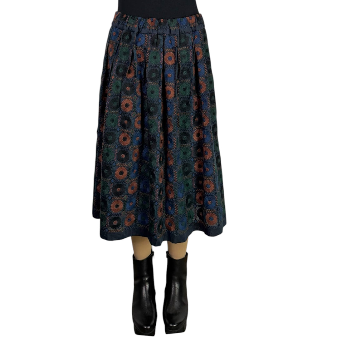 EMBROIDERED SKIRT
