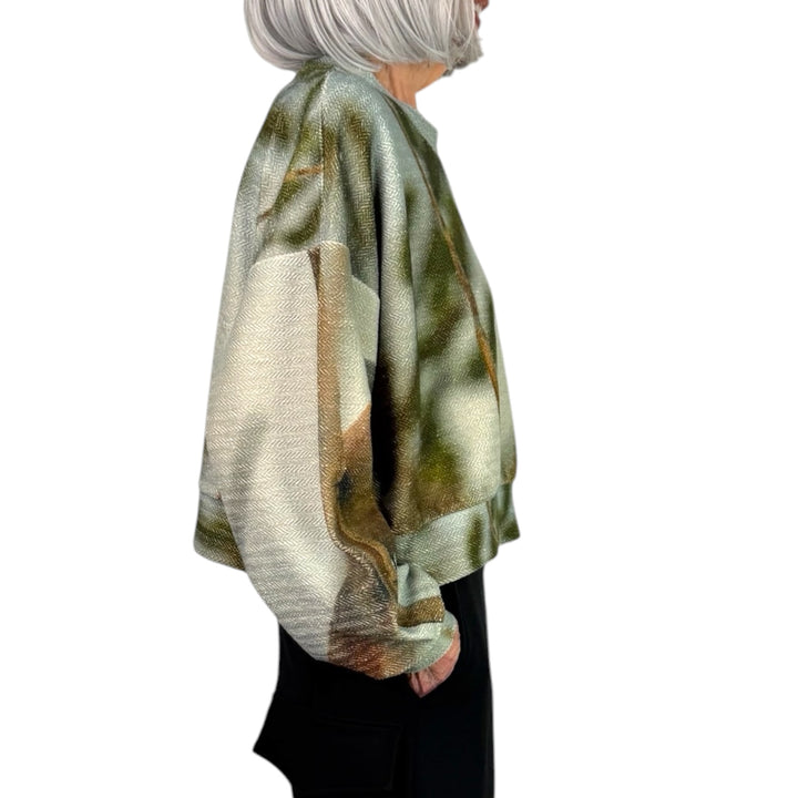 BIRD PRINT CROP SWEATSHIRT