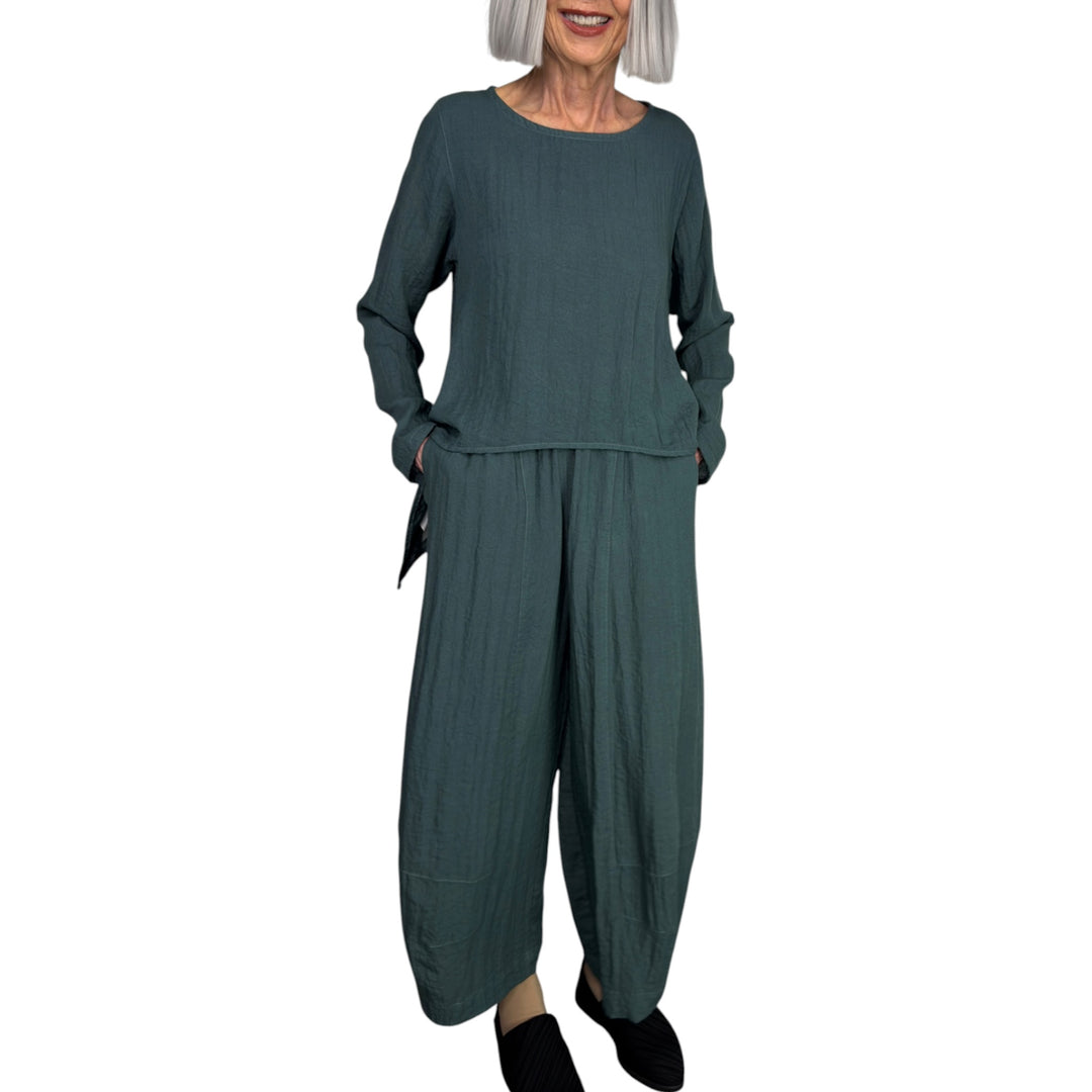 TRAVEL CRINKLE TUCKED HEM PANT