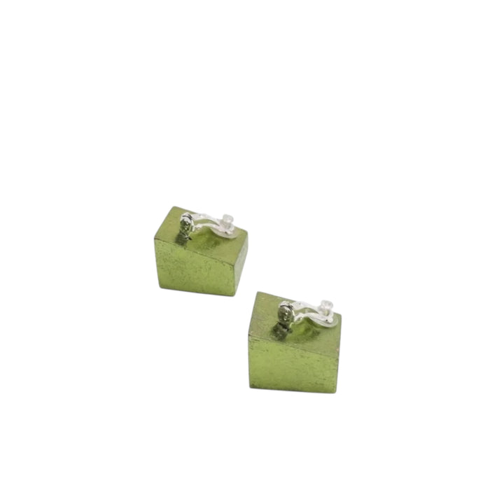 VENIA WEDGE EARRINGS