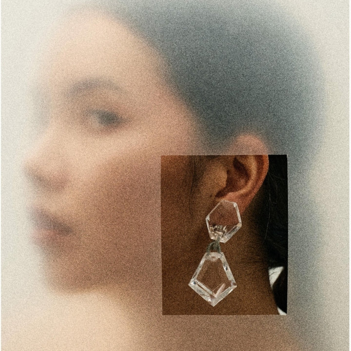 FABA ACRYLIC GEMS DROP EARRINGS