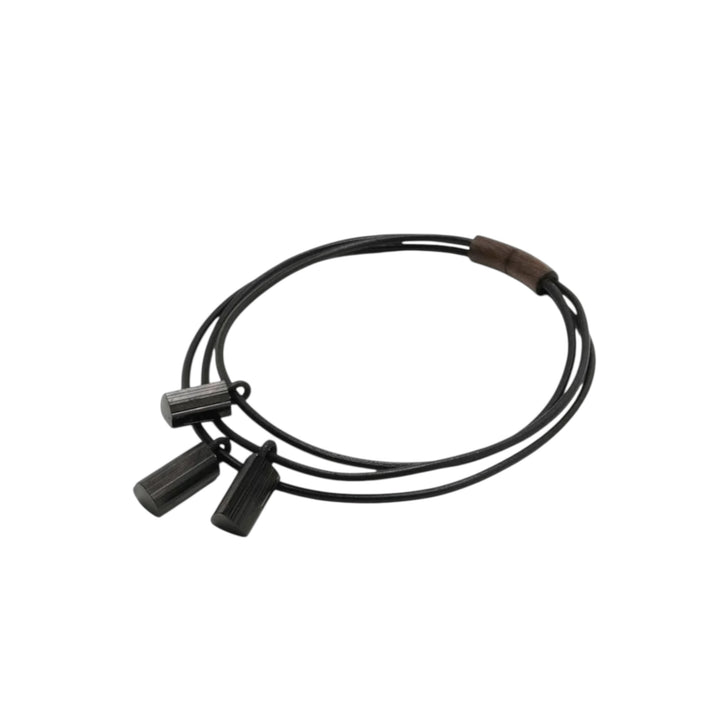 3 STRAND LEATHER  W/TOURMALINE NECKLACE