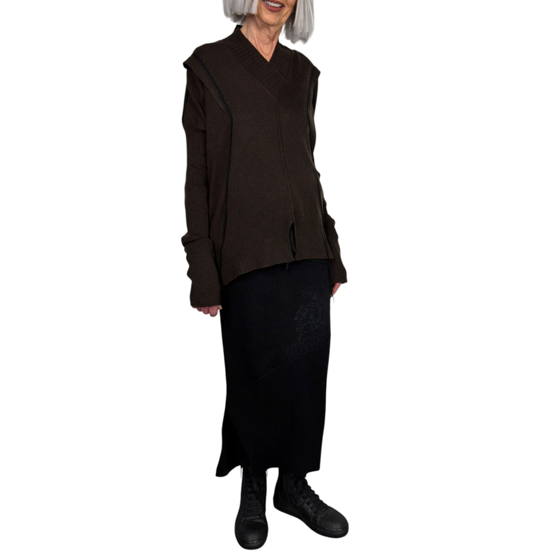 DALI V-NECK SWEATER W/ECO SUEDE BACK
