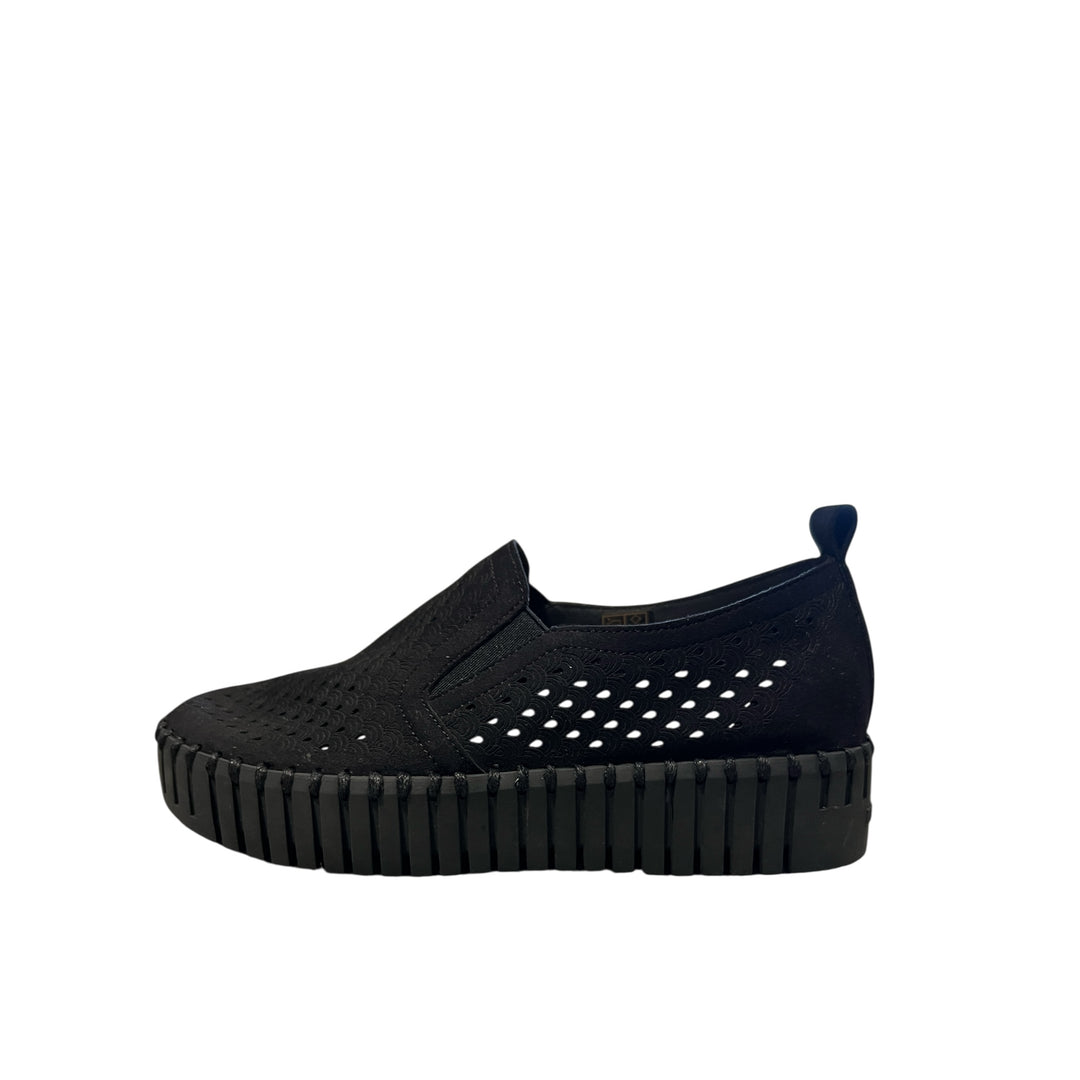 TULIP SLIP-ON SHOES