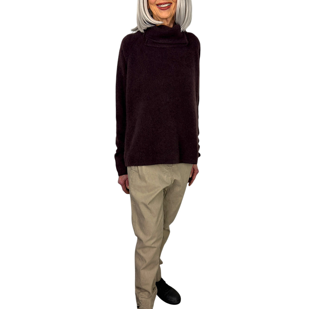 HI-NECK RACCOON SWEATER