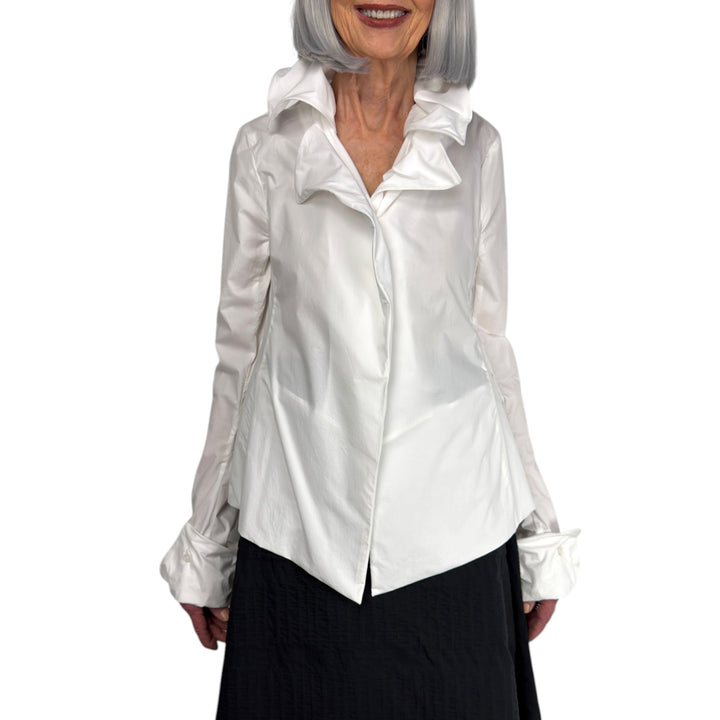 BLOUSE W/FLEXIBLE WIRE 