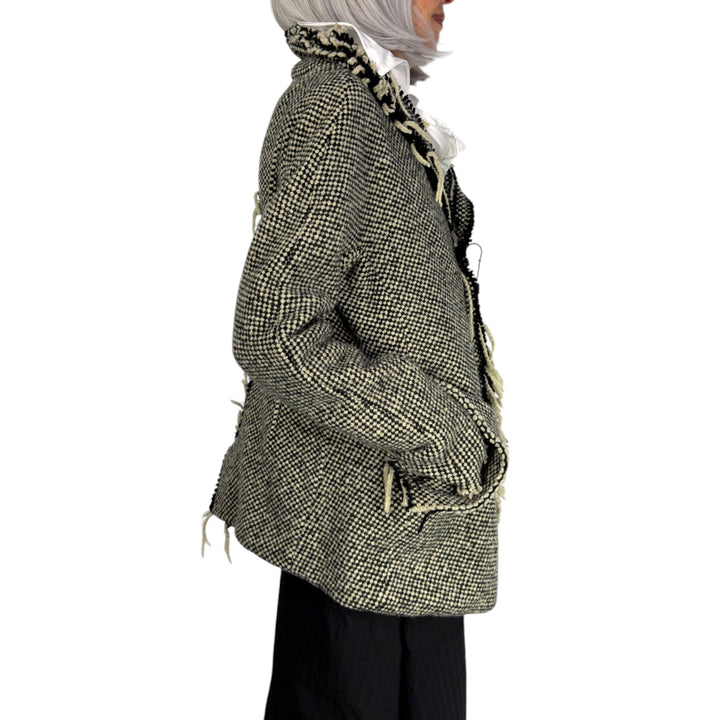 SHAPED CHECK TWEED JACKET