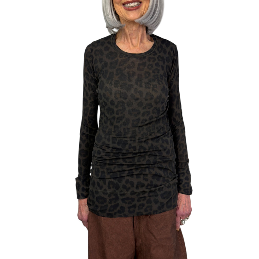 LEOPARD PRINT T-SHIRT 