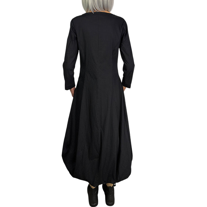 3/4 SLEEVE SHAPED DRESS