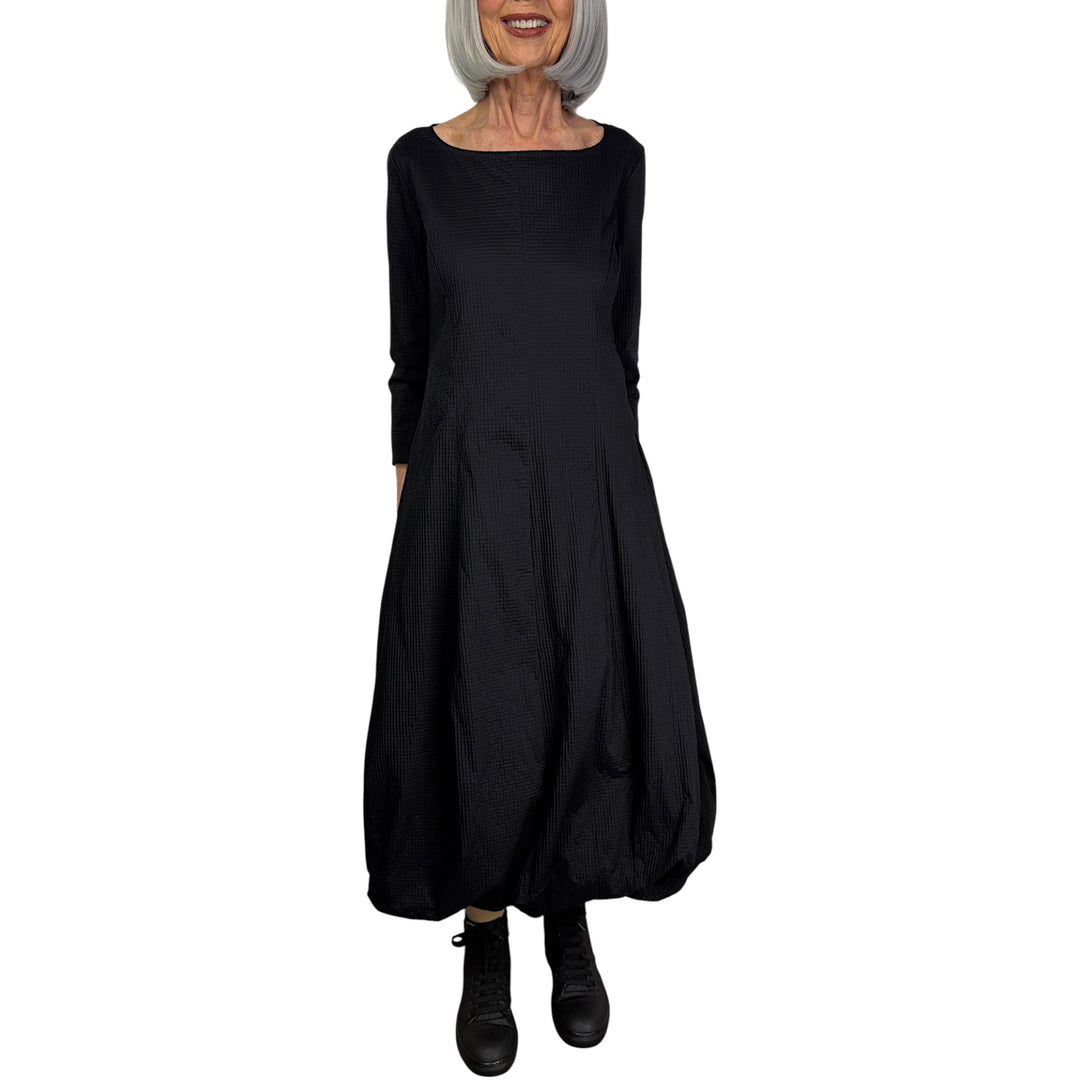 3/4 SLEEVE SHAPED DRESS