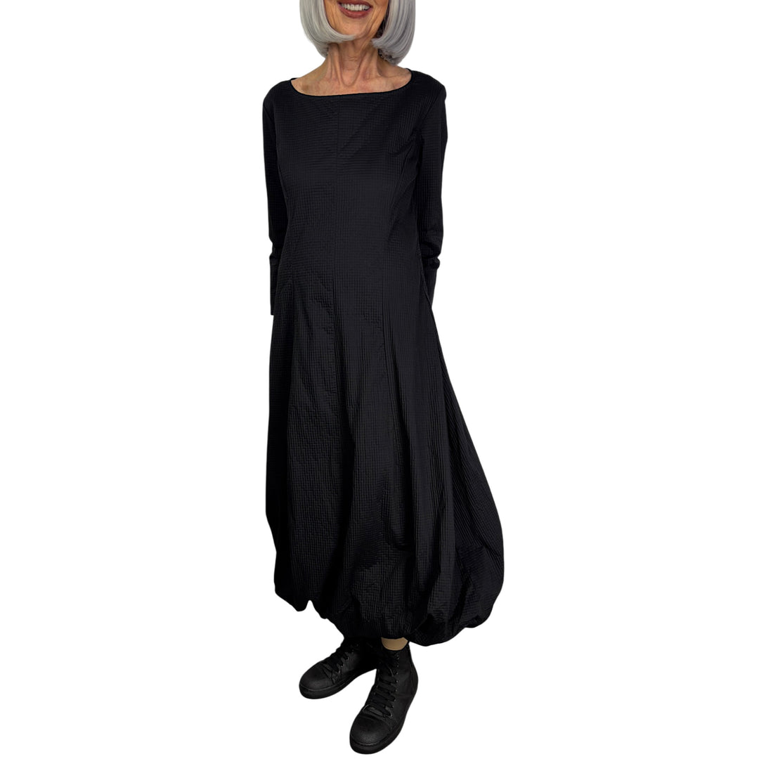 3/4 SLEEVE SHAPED DRESS