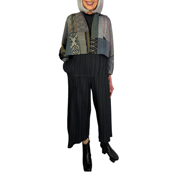 JEWEL WOVEN PATCH PUFF SLEEVE SHRUG