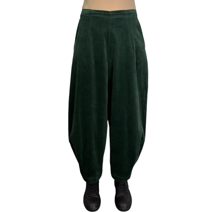 BRUSHED CORDUROY CURVED LEG PANT