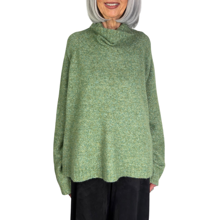MELANGE KNIT TURTLENECK SWEATER