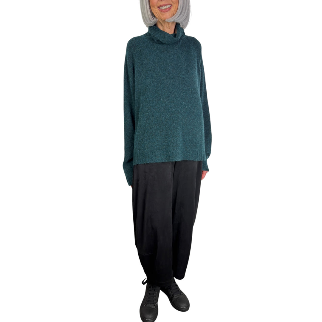 MELANGE KNIT TURTLENECK SWEATER