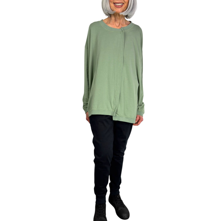 ASYMMETRIC NECK & HEM TEE