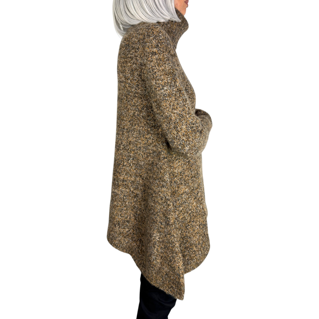 ASYMMETRIC HEM TURTLENECK SWEATER