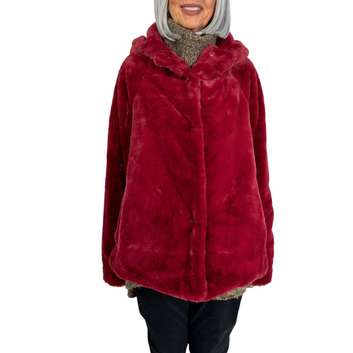 FAUX FUR SHORT JACKET W/HOOD