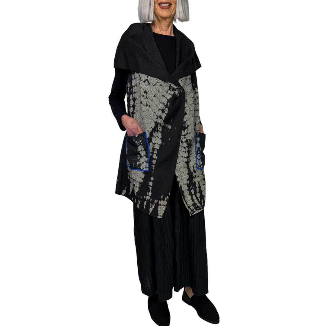 SERPENT PRINT CIRCULAR VEST
