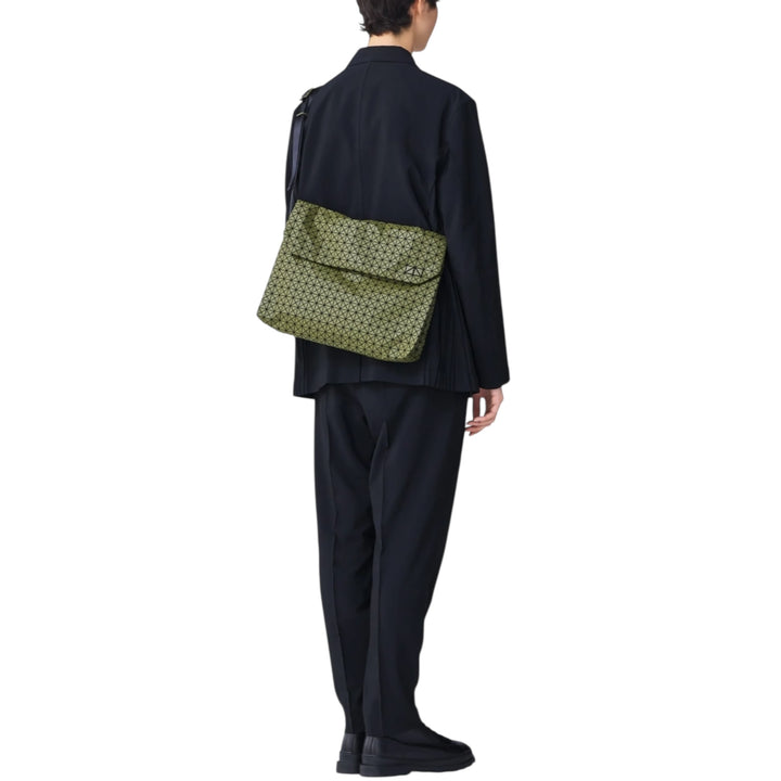 FROGGY KURO SHOULDER BAG