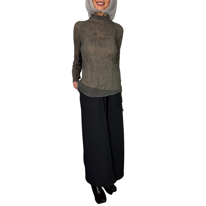 CHIFFON TWIST 2 HI-NECK TOP