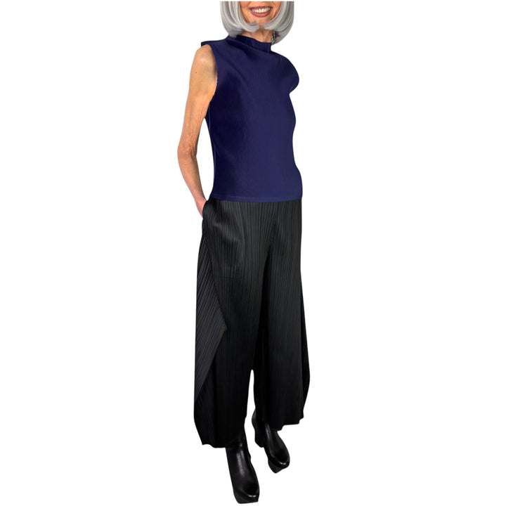 MC : SEPTEMBER ANGLE FLARE PANT