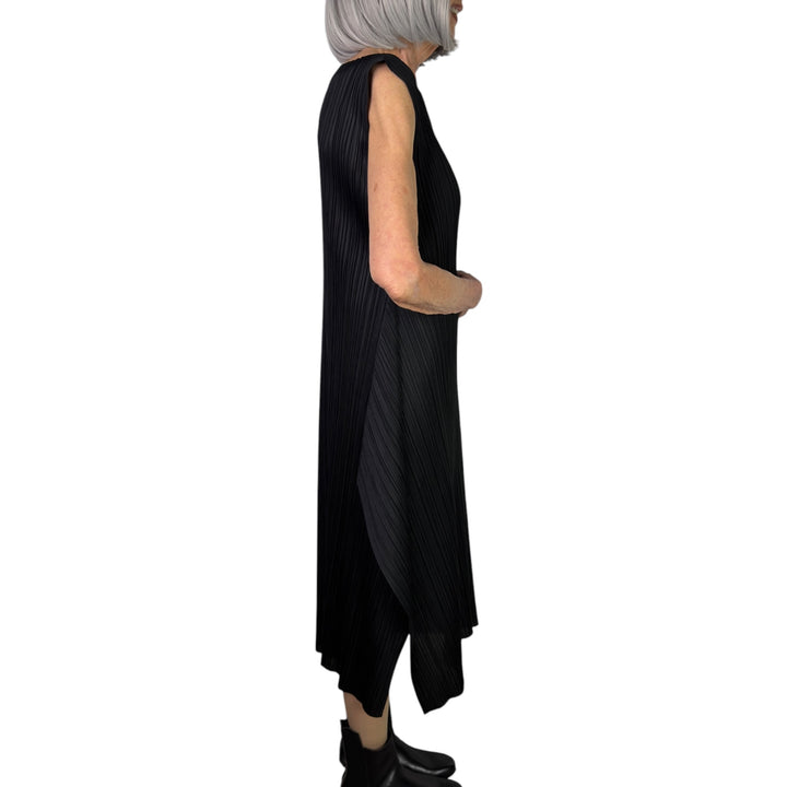 MC : SEPTEMBER ANGLE FLARE DRESS