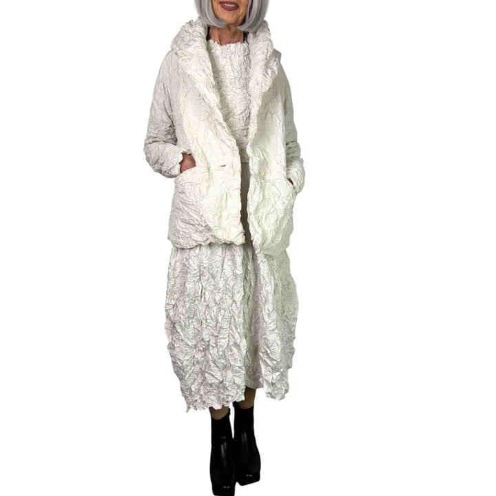 PADDED CRINKLE PLEAT JACKET W/HOOD