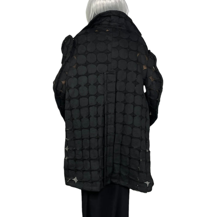TEXTURED CIRCLES COAT