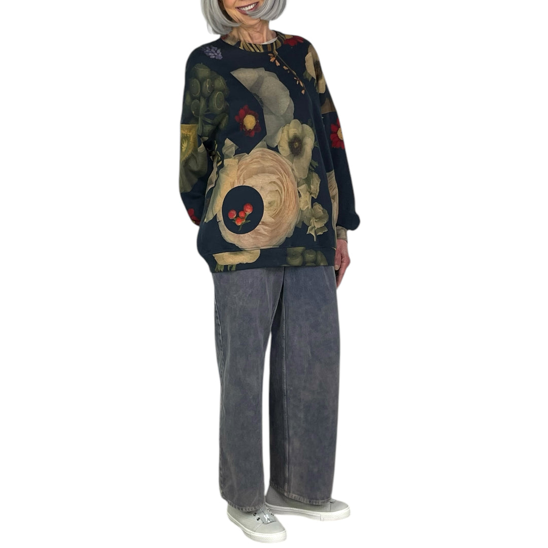 FLORAL PRINT SWEATSHIRT