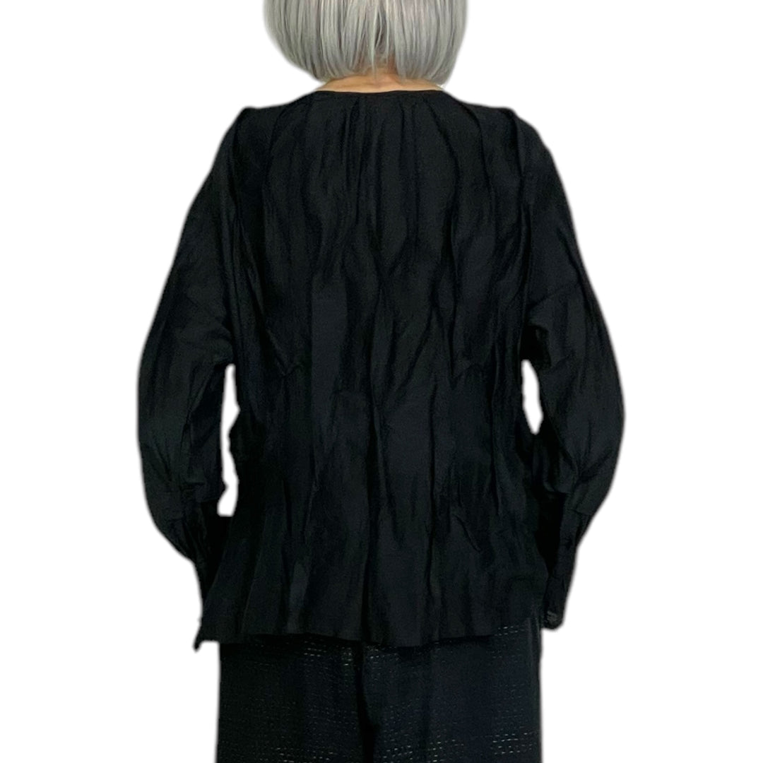 WAVY TUCKED V-NECK BLOUSE