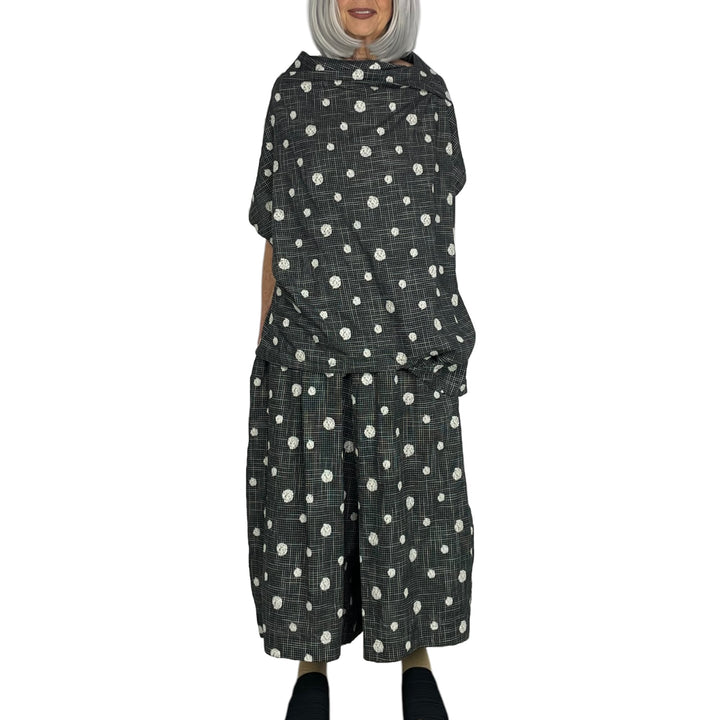 EMBROIDERED DOTS WIDE LEG PANT
