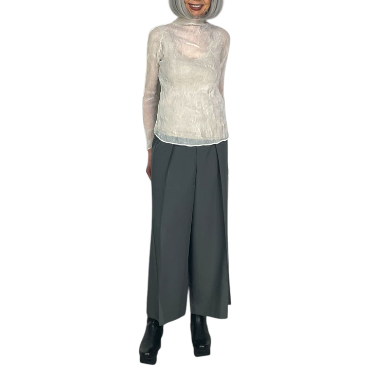 CHIFFON TWIST HI-NECK TOP