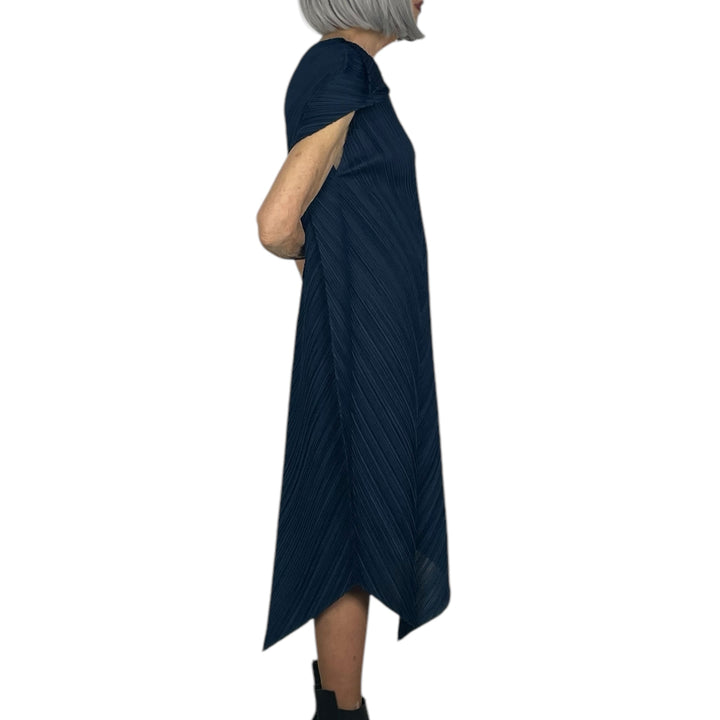 FLARE DRESS