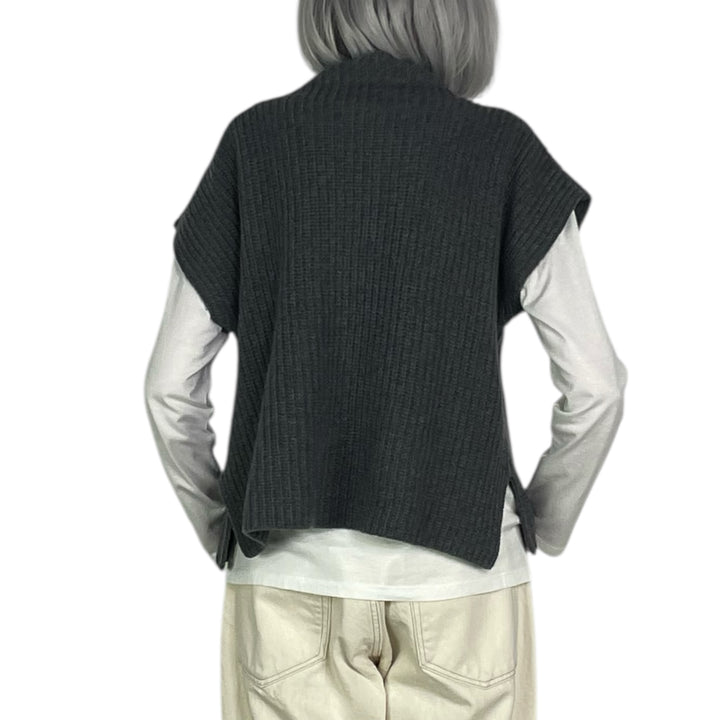 RIBBED BOXY SWEATER