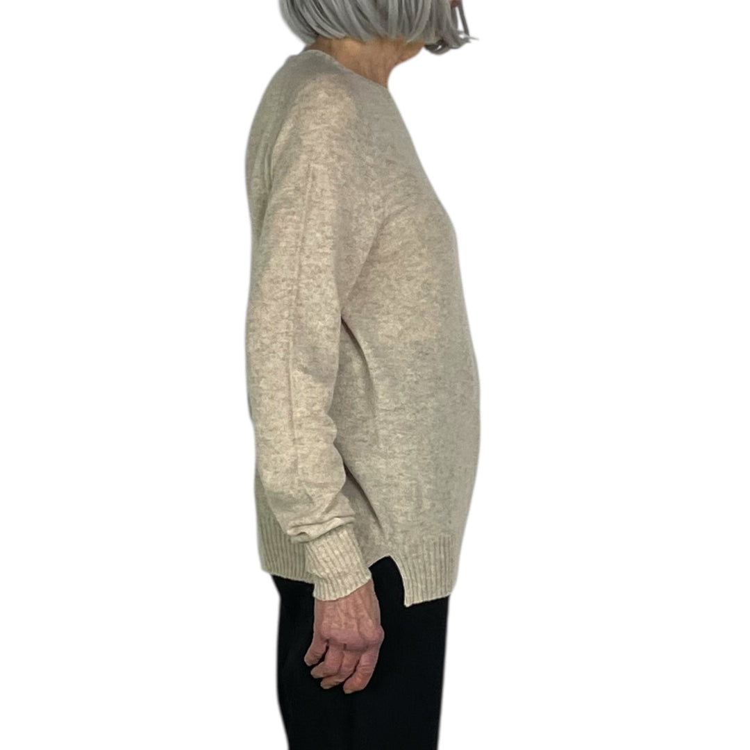 CASHMERE ROUND NECK SWEATER